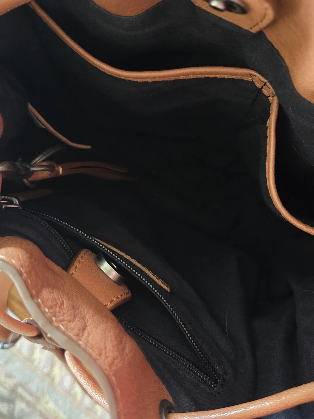 FRYE AND CO. top backpack finish